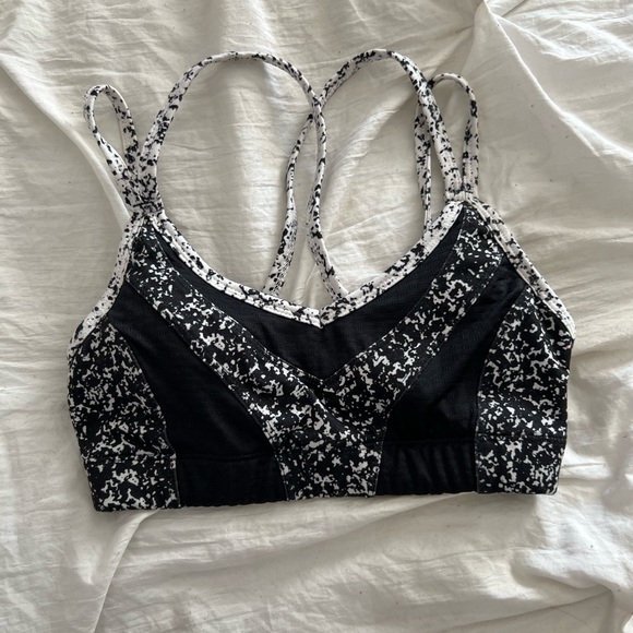 Workout Sports Bra - Picture 1 of 4